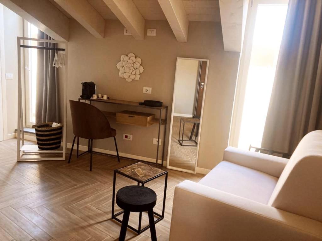 Gatto Bianco Rooms 42 Bergame Extérieur photo